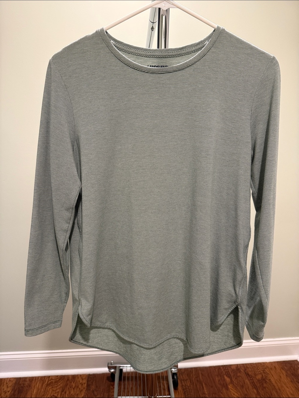 Lands’ End UPF 50 Moisture Wicking Striped Tunic Top S